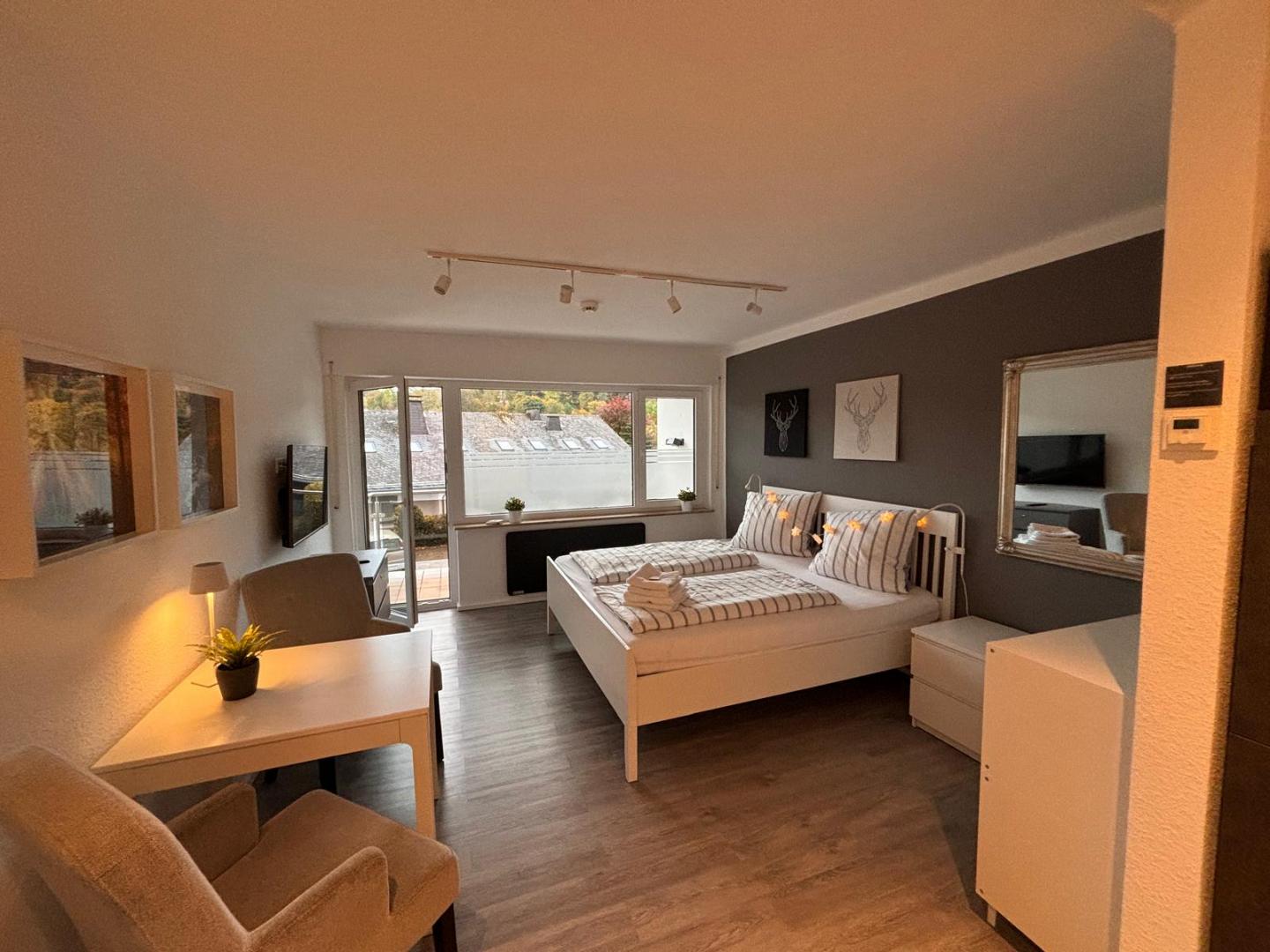 MAHAKO Immobilien eGBR - Header